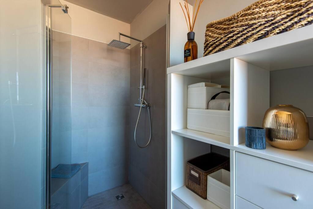 Casa No.Na - Attico Panoramico A Cherasco Bagian luar foto